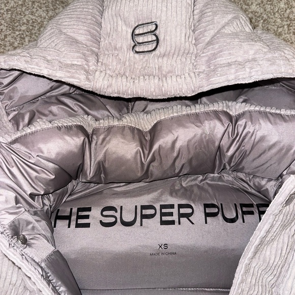 Aritzia Gray Puffer Jacket - Picture 2 of 2